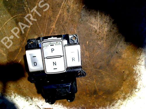 Used Gear lever HYUNDAI KONA (OS, OSE, OSI) EV (136 hp) 30814751