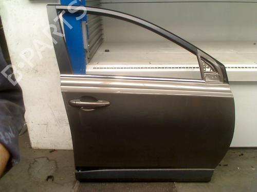 Used Right front door TOYOTA RAV 4 IV (_A4_) 2.5 Hybrid (AVA42_) (197 hp) 31177022