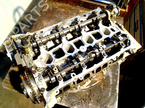 Used Cylinder head Cylinder head 30497316 30497316