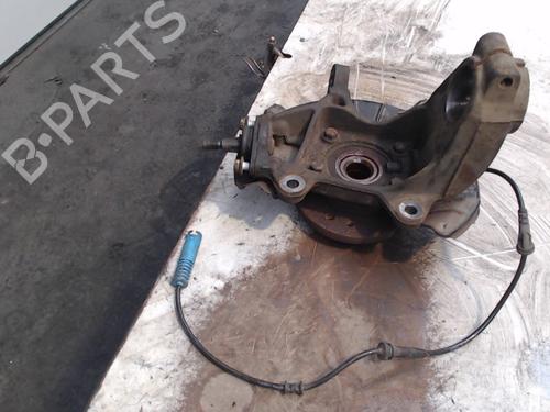 Used Left front steering knuckle MINI MINI (R50, R53) Cooper (116 hp) 24629586