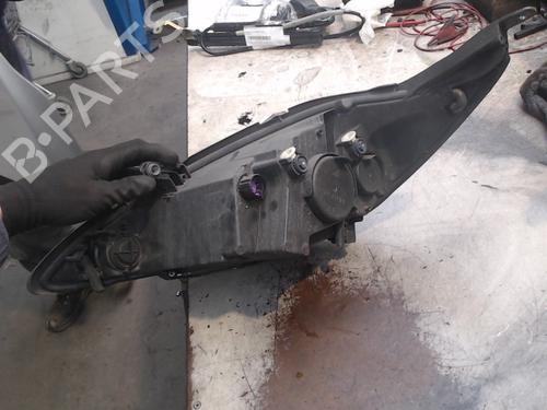 Right headlight FORD KA (RU8) 1.2 | BP25702620C29 