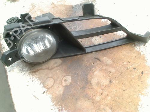 Used Left front fog light PEUGEOT 5008 II (MC_, MJ_, MR_, M4_) 1.2 THP (MRHNYH, MRHNYW, MRHNSJ, MRHNSU, MRHNSM) (131 hp) 31066249