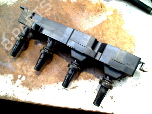 Used Ignition coil PEUGEOT 206 CC (2D) 1.6 16V (2DNFUF, 2DNFUR) (109 hp) 31174994