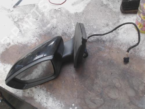 Used Left mirror Left mirror 39585572 39585572