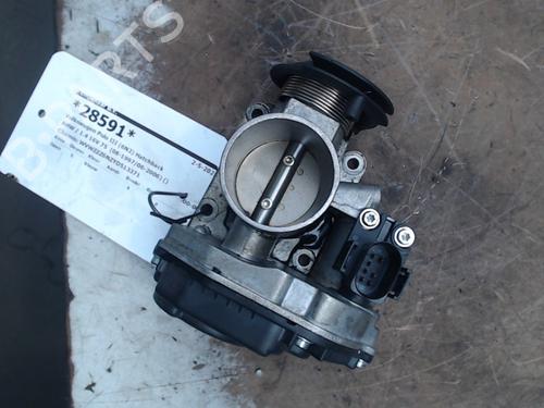 Used Throttle body VW POLO (6N2) 1.4 16V (75 hp) 25917278