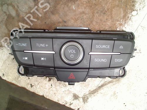 Autoradio Autoradio FORD FOCUS III Turnier 1.0 EcoBoost (100 hp) 33984767 33984767