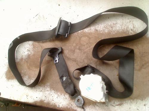 Used Rear center seatbelt Rear center seatbelt BMW 5 Touring (F11) 530 d (258 hp) 36492234 36492234