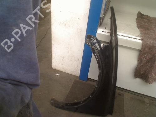 Parafango anteriore sinistro VOLVO C30 (533) D5 (163 hp) 31312234