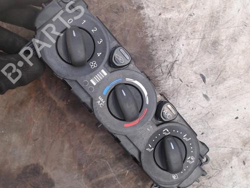 Used Climate control Climate control 21945122 21945122
