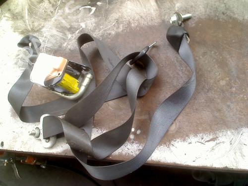 Used Front left seatbelt Front left seatbelt MAZDA 6 Station Wagon (GY) 1.8 (120 hp) 34138289 34138289