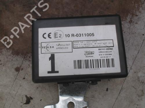 Used Control unit Control unit TOYOTA YARIS (_P13_) 1.3 (NSP130_, NSP130) (99 hp) 40533775 40533775