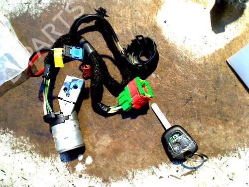 Used Ignition barrel PEUGEOT 307 (3A/C) 2.0 16V (136 hp) 31028313