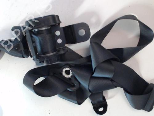 Used Rear left seatbelt Rear left seatbelt HYUNDAI TUCSON (JM) 2.0 (141 hp) 21909577 21909577