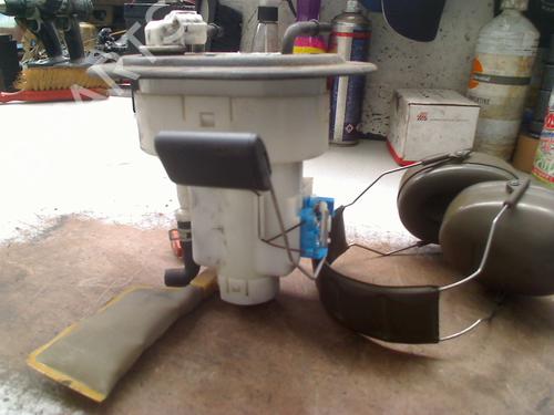Used Fuel pump Fuel pump 37608700 37608700