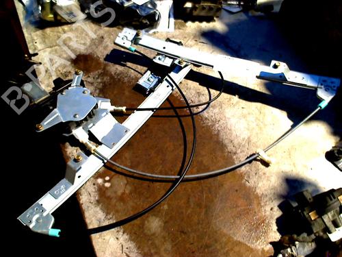 Używane Mechanizm podnoszenia szyby przedniej lewej SEAT AROSA (6H1) 1.4 (60 hp) 31260178