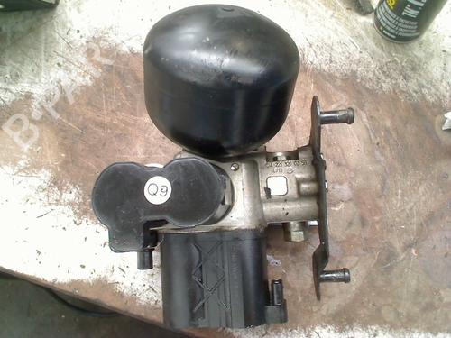 Used Suspension compressor Suspension compressor MERCEDES-BENZ S-CLASS (W221, V221) S 600 (221.176) (517 hp) 34719226 34719226