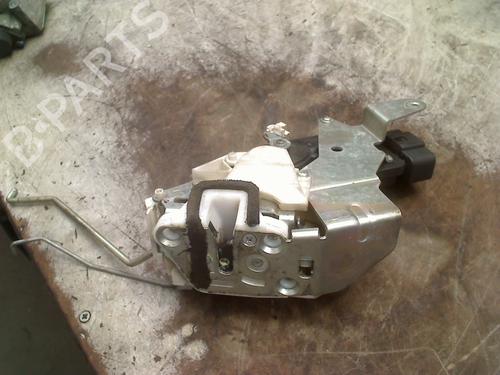 Front left lock OPEL AGILA A (H00) 1.2 16V Twinport (F68) | BP31177092C98