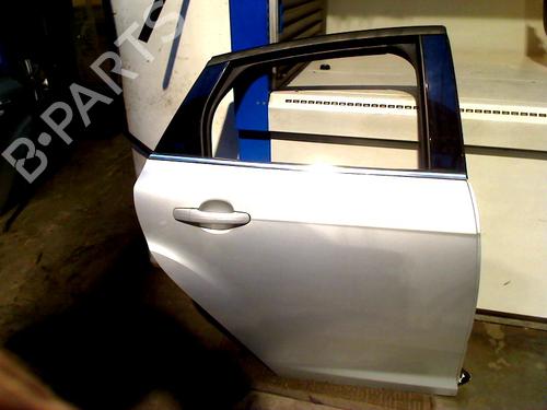 Used Right rear door FORD FOCUS III 1.0 EcoBoost (125 hp) 31177213