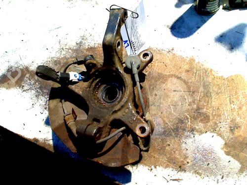 Fusee links voor OPEL AGILA A (H00) 1.0 (F68) (60 hp) 31066321