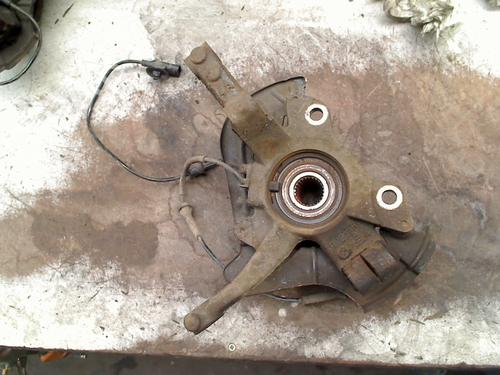 Used Left front steering knuckle Left front steering knuckle 36475045 36475045