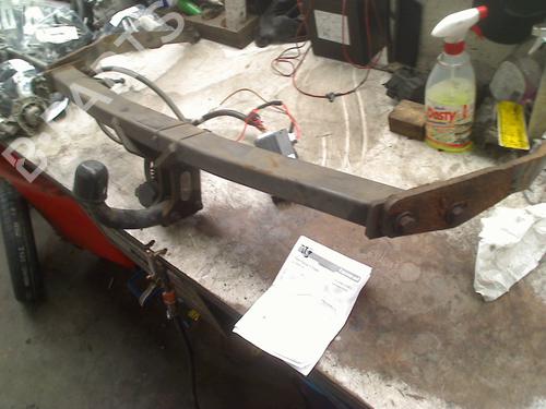 tow-ballmechanism-ford-focus-iii-turnier-2010-2011-2012-2013-2014-2015-2016-2017-2018-2019-2020-36392129 main image