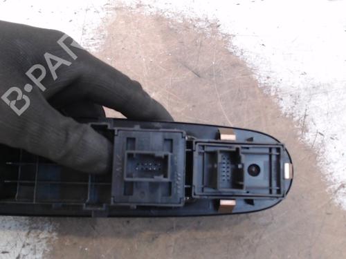 Used Switch Switch FIAT PUNTO EVO (199_) 1.3 D Multijet (84 hp) 24892480 24892480