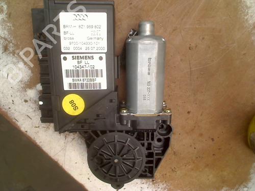 Rudehejsemotor forskærm højre AUDI A2 (8Z0) 1.4 (75 hp) 31147502