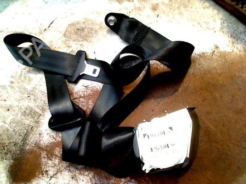 Cinto de segurança traseiro direito FIAT 500 (312_) 1.2 (312AXA1A) (69 hp) 31312285