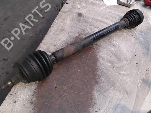 Arbre de transmission avant droit VW GOLF IV (1J1) 2.0 (115 hp) 21901572