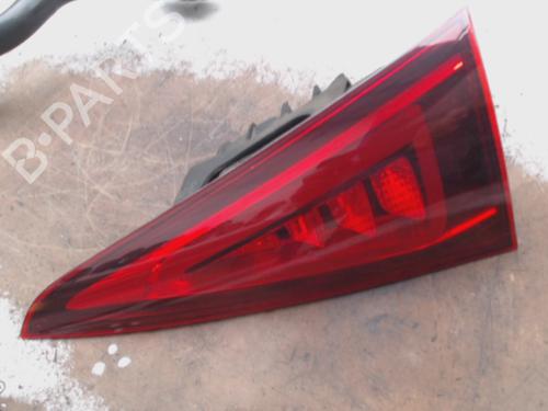 right-tailgate-light-mercedes-benz-gle-v167-2018-39447982 main image