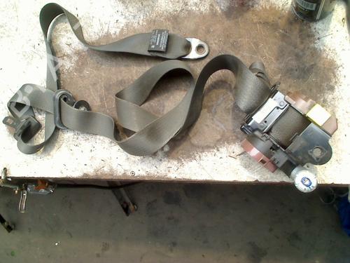 Sikkerhetsbelte foran høyre CHEVROLET SPARK (M300) 1.0 (68 hp) 31312256