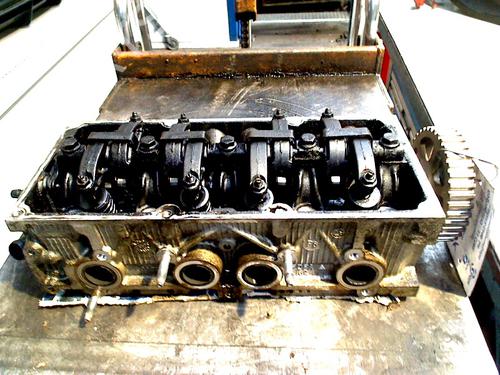 Used Cylinder head RENAULT TWINGO II (CN0_) 1.2 (CN0D) (58 hp) 31028326