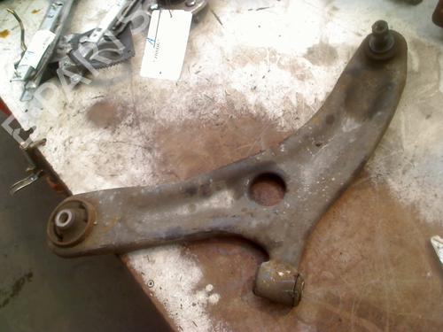 Used Left front suspension arm HYUNDAI i20 I (PB, PBT) 1.2 (78 hp) 29160230