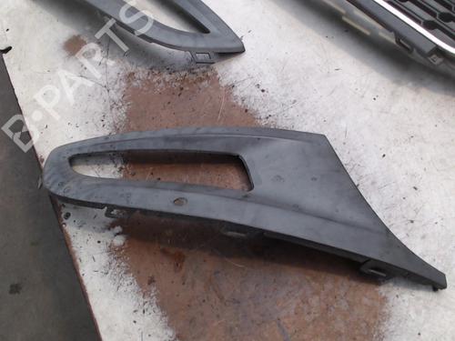 Used Grille VW POLO V (6R1, 6C1) 1.2 TSI (105 hp) 25142365