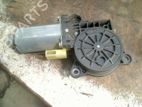 Used Right front window motor FORD FIESTA V (JH_, JD_) 1.4 16V (80 hp) 31147476