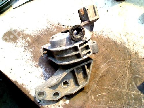 Support de moteur ALFA ROMEO GIULIETTA (940_) 1.4 TB (940FXA1A, 940FXT1A) (120 hp) 31174974