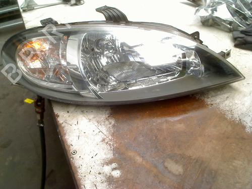 Used Right headlight DAEWOO LACETTI Hatchback (KLAN) 1.6 (109 hp) 30624565