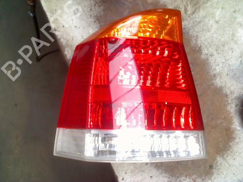 Used Left taillight Left taillight 27201796 27201796
