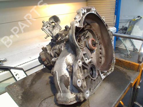 Caixa de velocidades OPEL ZAFIRA / ZAFIRA FAMILY B (A05) 1.6 (M75) (115 hp) 33029446