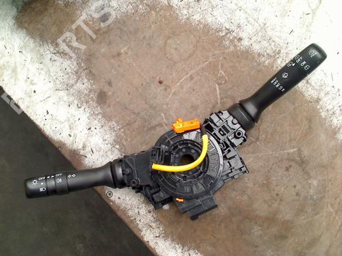 Used Steering column stalk PEUGEOT 107 (PM_, PN_) 1.0 (68 hp) 33022089
