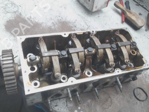 Used Cylinder head Cylinder head 38252852 38252852
