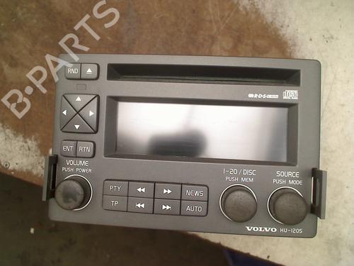 Używane Radio Radio VOLVO V70 II (285) 2.4 (140 hp) 36277410 36277410