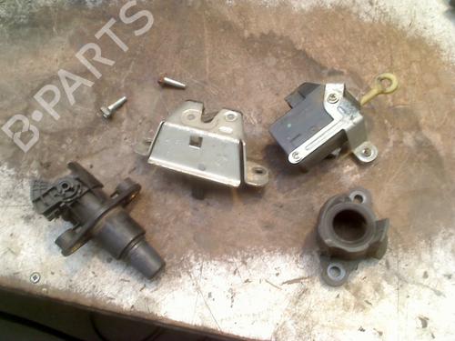 Used Tailgate lock PEUGEOT 107 (PM_, PN_) 1.0 (68 hp) 29274490