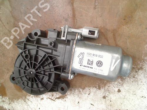 Left front window motor VW UP! (121, 122, BL1, BL2, BL3, 123) e-Up | BP34719274E21 - Image 2