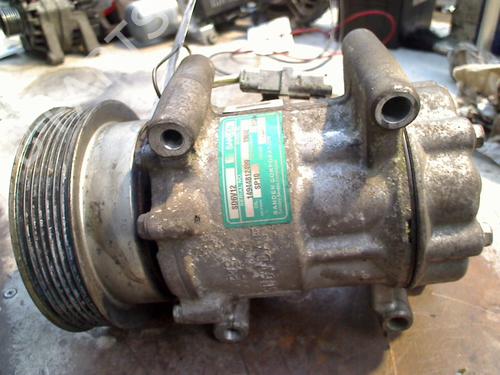 Klimakompressor für RENAULT TWINGO II (CN0_) 1.2 (CN0D) (58 hp) 31297623