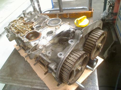 Used Cylinder head RENAULT CLIO III (BR0/1, CR0/1) 1.4 16V (98 hp) 29141097