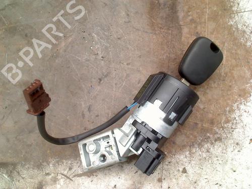 Used Ignition barrel Ignition barrel PEUGEOT 107 (PM_, PN_) 1.0 (68 hp) 33941531 33941531