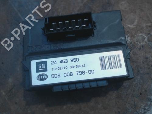 Used Control unit Control unit OPEL ZAFIRA / ZAFIRA FAMILY B (A05) 1.8 (M75) (140 hp) 40538368 40538368