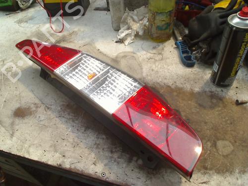 Used Right taillight Right taillight 26199664 26199664