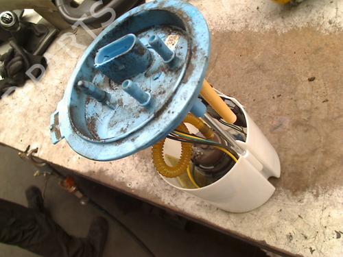 Used Fuel pump Fuel pump AUDI A3 Sportback (8PA) 1.4 TFSI (125 hp) 33022201 33022201